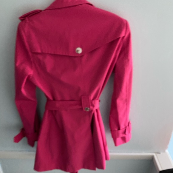 Calvin Klein trench coat - Picture 7 of 10